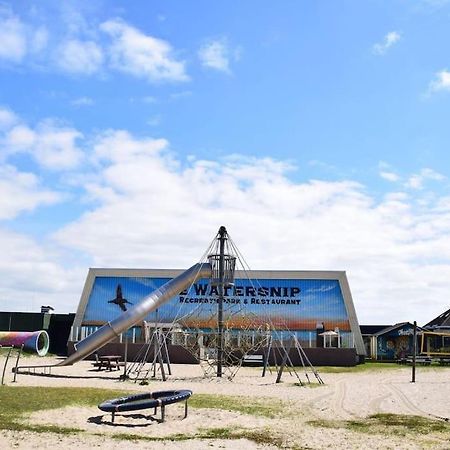 Chalet + Tiny House Nabij Strand Petten Bagian luar foto