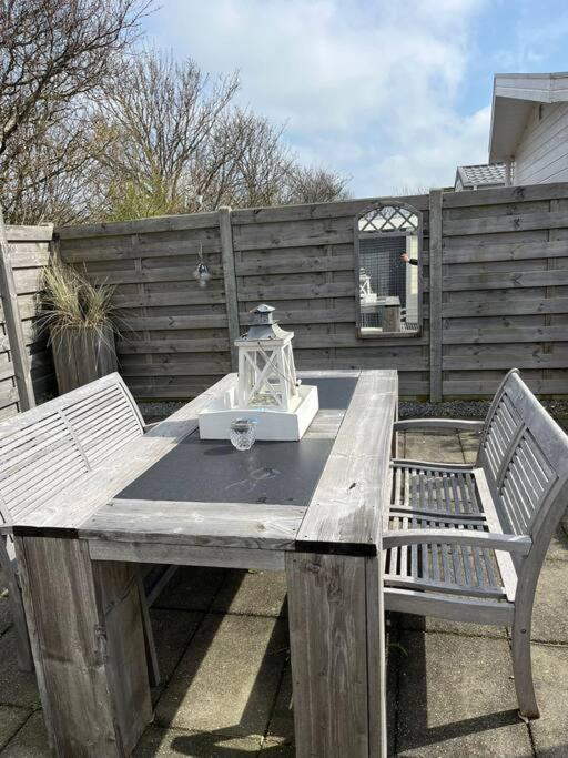 Chalet + Tiny House Nabij Strand Petten Bagian luar foto